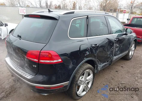 2016 Volkswagen Touareg Vr6 Executive из США, поврежденный, VIN WVGEF9BPXGD011654